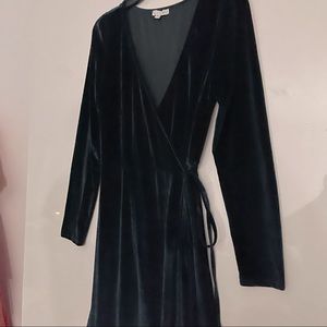 Baltic Born Jade Esmeralda Velvet Wrap Maxi Dress XL